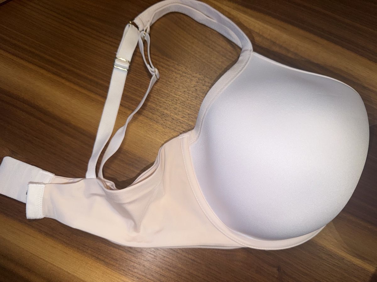Triumph Altra biancheria intima: BH TRIUMPH 85E 1 x getragen – Nuovo (secondo la descrizione) da Dornach venduto da samuti 1