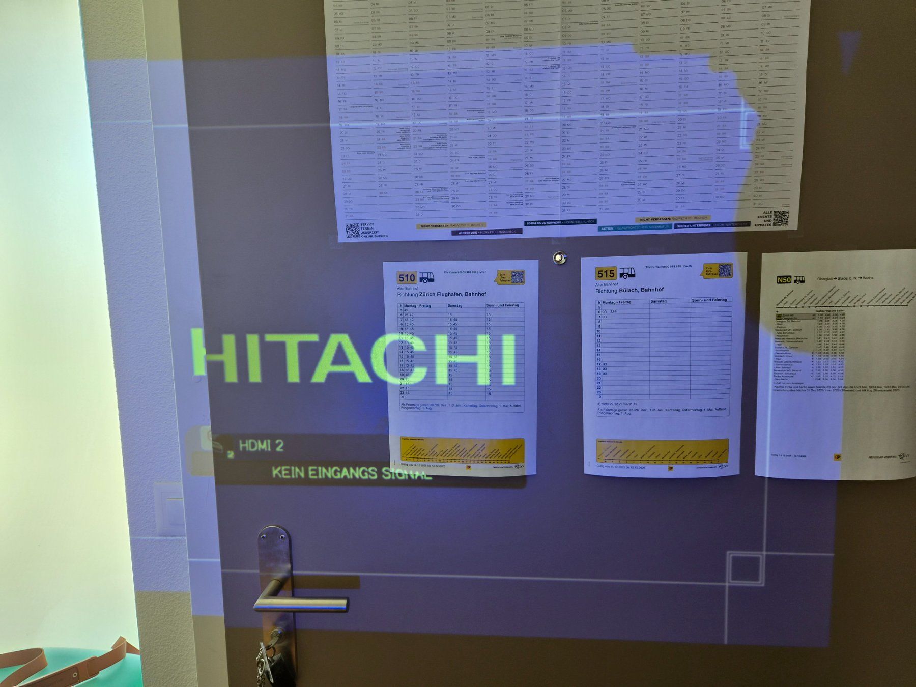 Hitachi Proiettori: Hitachi CP-WX8240 LCD-Projector / Beamer – Usato da Weiach venduto da ZHmakitiAG 7