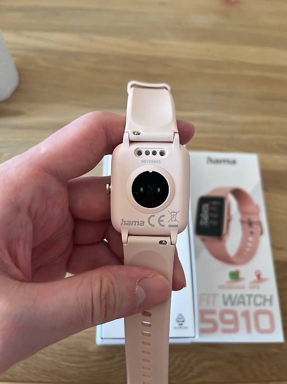Hama Smartwatch: Hama Fit Watch 5910 – Neu (gemäss Beschreibung) aus Hirzel von mak_9tmr 1