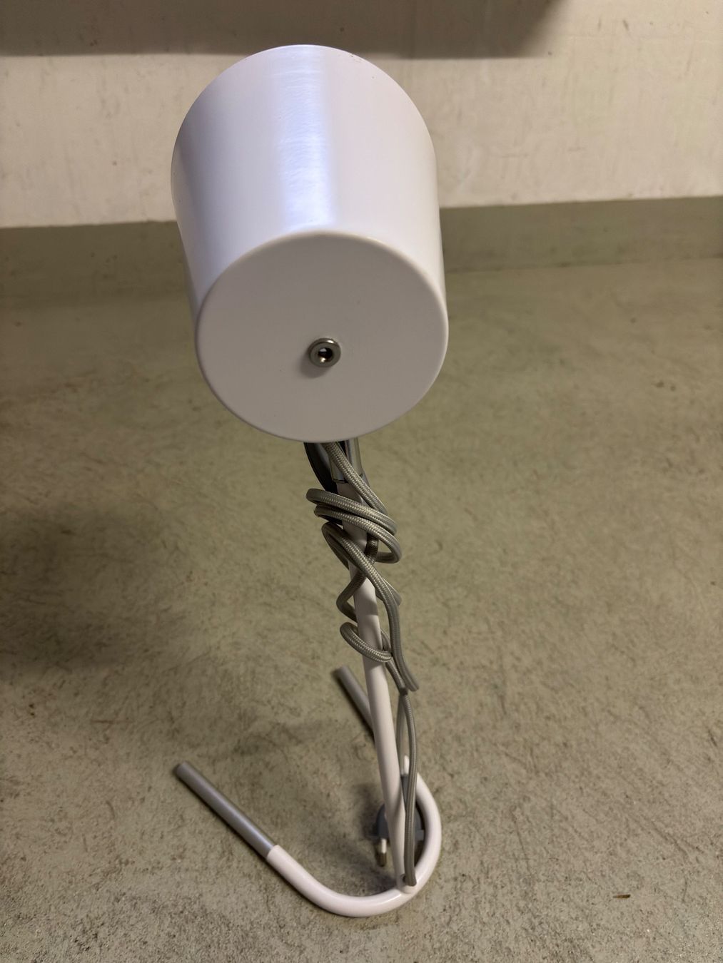 Lampade: Moderne Tischlampe Weiss mit Stoffkabel – Usato da Sonterswil venduto da VD-Service 3