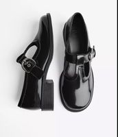 Schwarze Mary Janes Lackschuhe, Bershka, Grösse 39