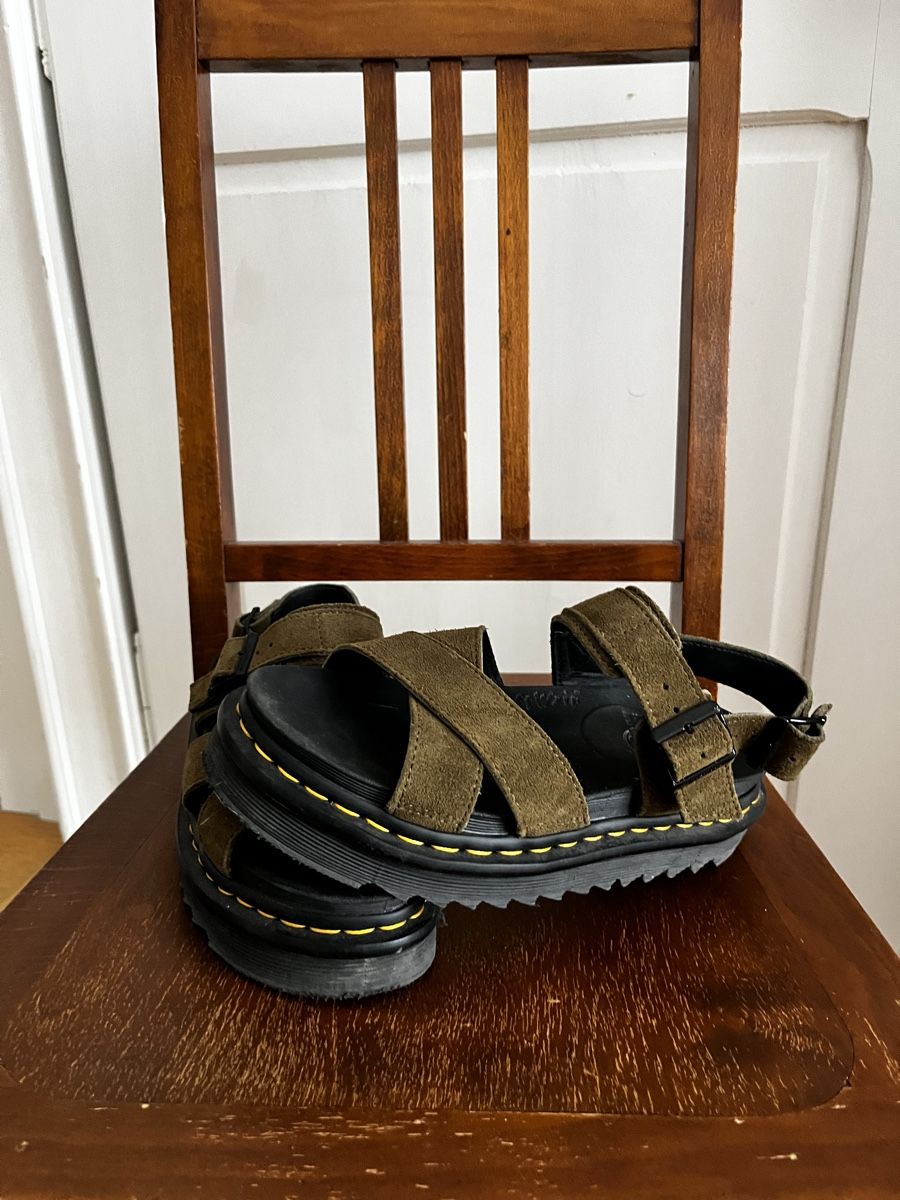 Dr. Martens Damenschuhe: Sandales Doc Martens  – Gebraucht aus Villars-Bozon von ale_8ynr 1