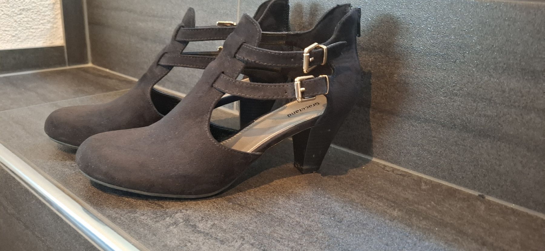 Graceland Scarpe da donna: Schöne, bequeme Schuhe ! Gr. 40 – Usato da Igis venduto da Tiggers1 1