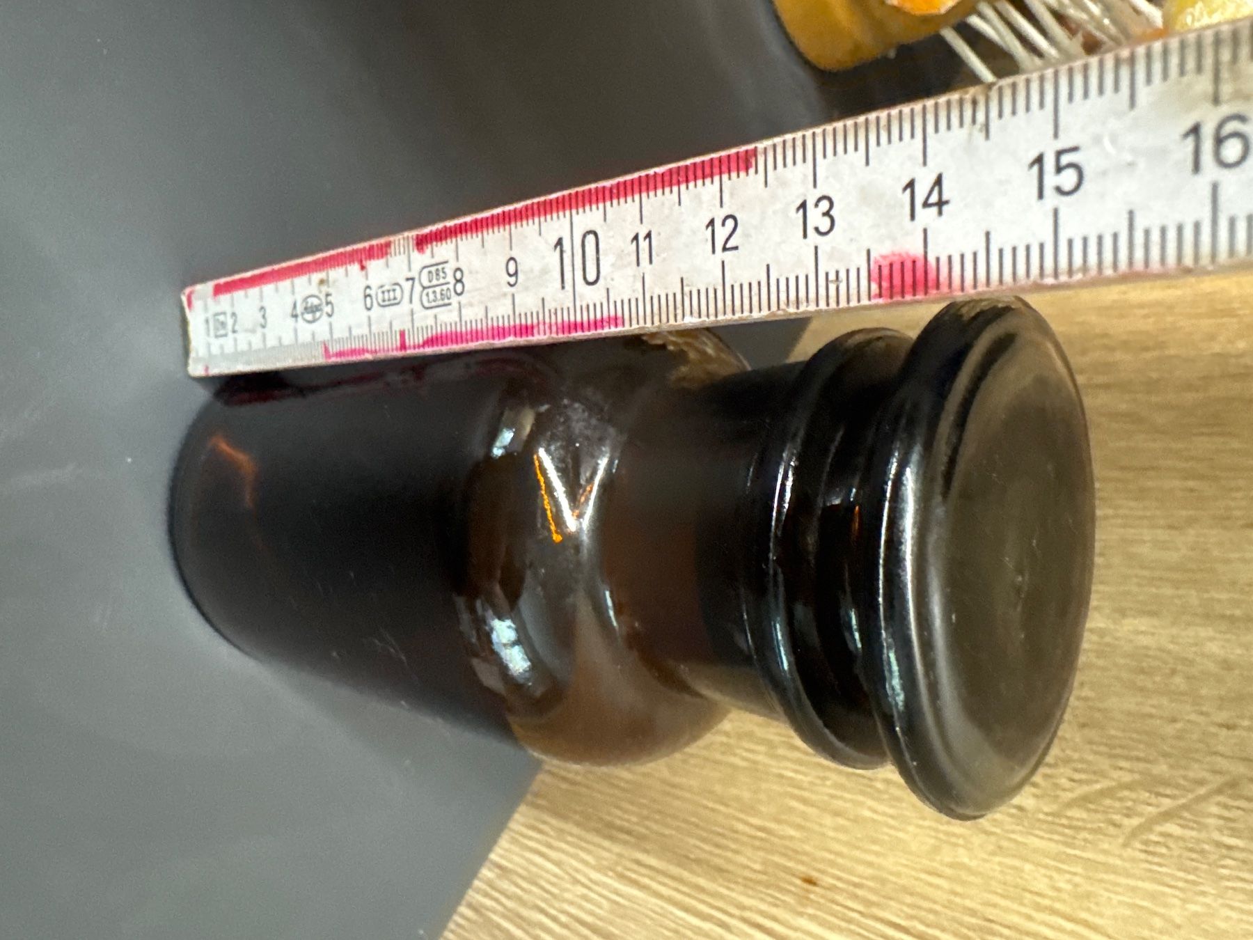 Laborzubehör: Ancienne bouteille pharmacie brune 250 ml – Gebraucht aus Lajoux JU von Briard0 4