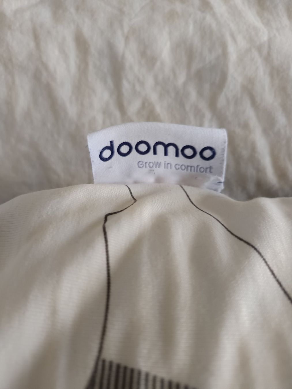 Doomoo Kissen: Stillkissen mit Bezug von Doomoo – Gebraucht aus Gattikon von Nesy8930 2