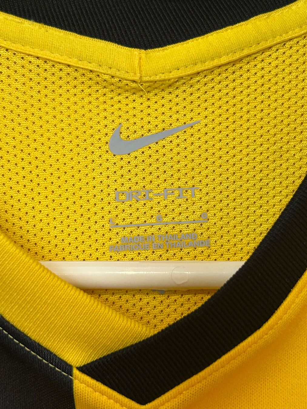 Nike Canottiere & Pantaloni: Young Boys 2021/2022 – Nuovo (secondo la descrizione) da Montagny-Yverdon venduto da nico_199 3