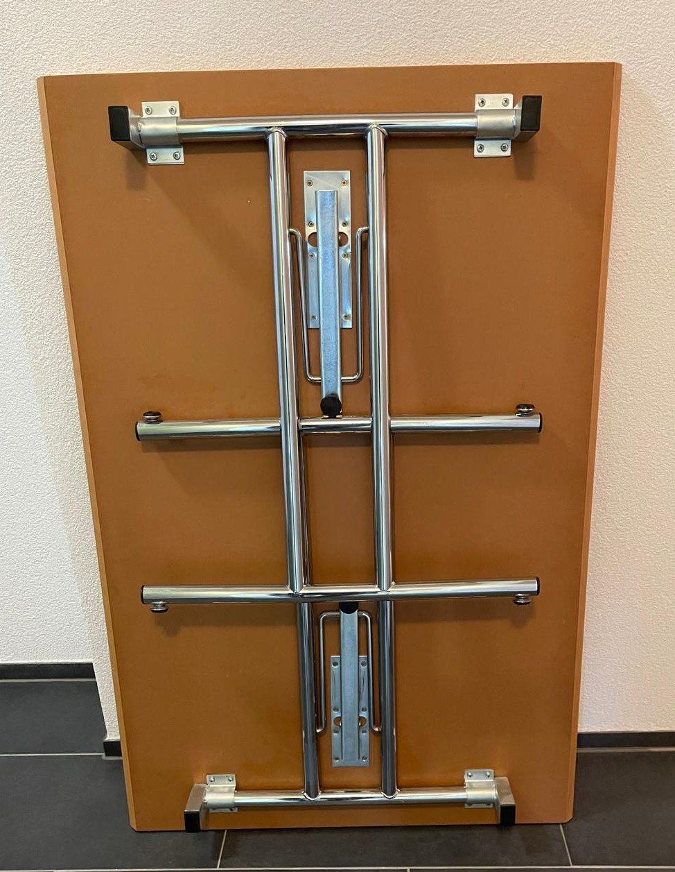 Tavoli: Gastro-Tisch – Usato da St. Gallen venduto da Dachs330 5