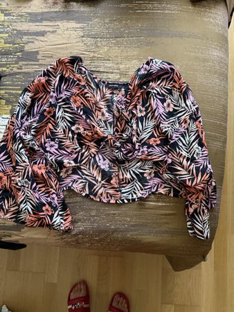 Top esotico floreale con stampa tropicale estiva taglia S