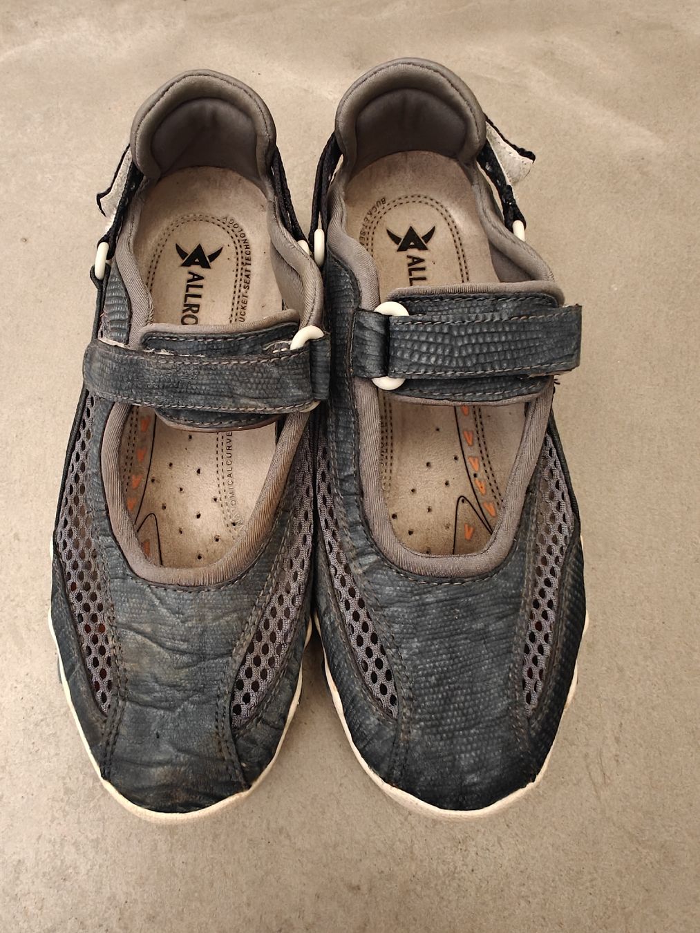 Scarpe da donna: Allrounder Sneaker/Sandalen Gr. 36 – Usato da Aadorf venduto da NadjaNightmare
