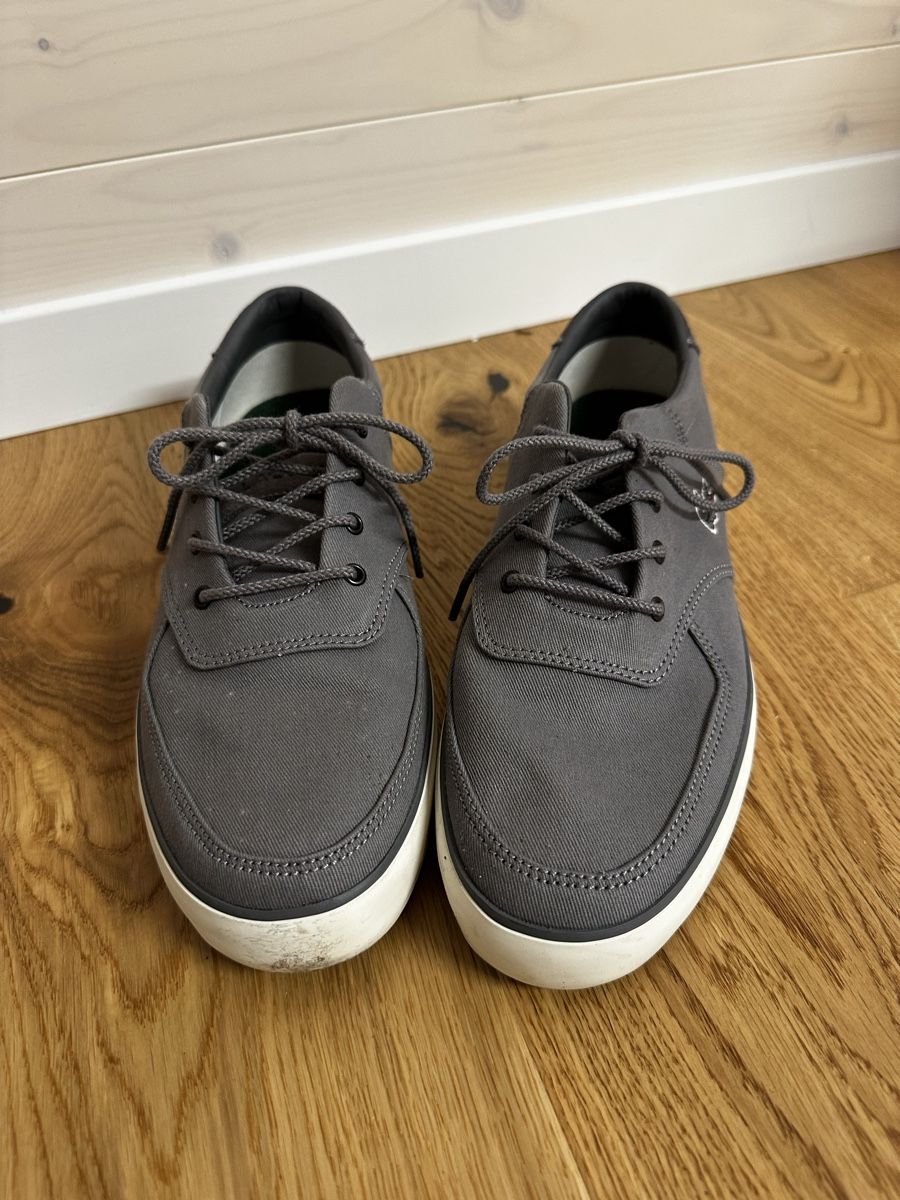 Lacoste Scarpe da uomo: Chaussures Lacoste - Taille 41 - très peu portées – Nuovo (secondo la descrizione) da Lugnorre venduto da Steph_4 1