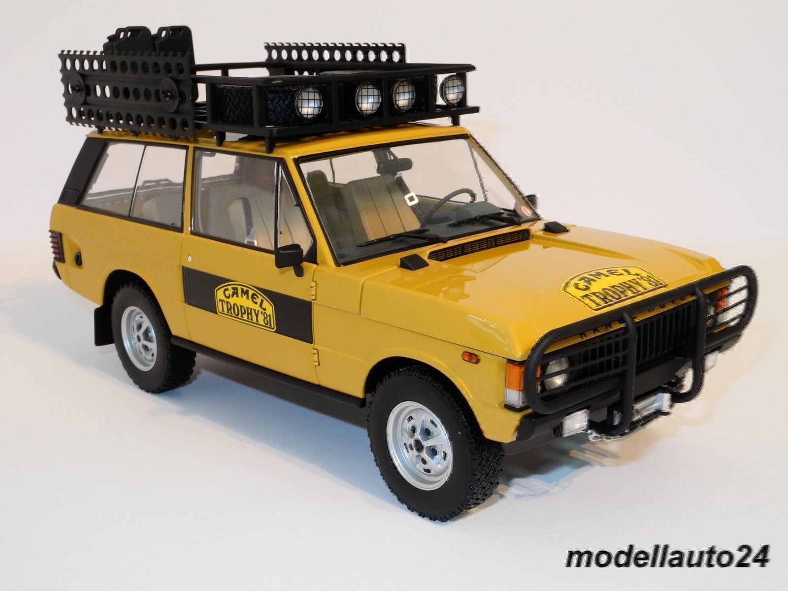 Land Rover Modellautos: Land Rover Range Rover Sumatra Camel 1981 / Almost Real 1:18 – Neu und originalverpackt aus Seuzach von Modellauto24 5
