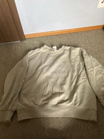 Sweatshirt H&M grün mit Aufdruck Grösse XS guter Zustand