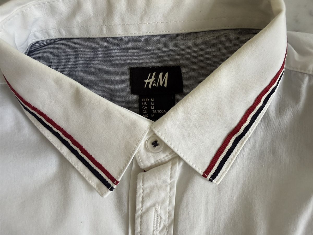 H&M Hemden: H&M Herren Hemd, Gr. M, weiss mit Details – Gebraucht aus Seewen SO von HappyHappyHappy 1