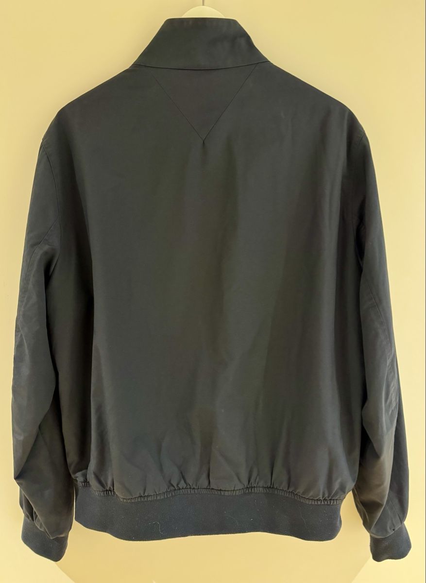 Tommy Hilfiger Jacken: Tommy Hilfiger Jacke – Gebraucht aus Rüdtligen von KN65 1