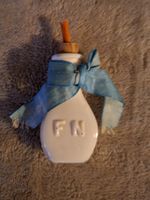 Antike, seltene, schöne Puppenshoppenflasche aus Milchglas