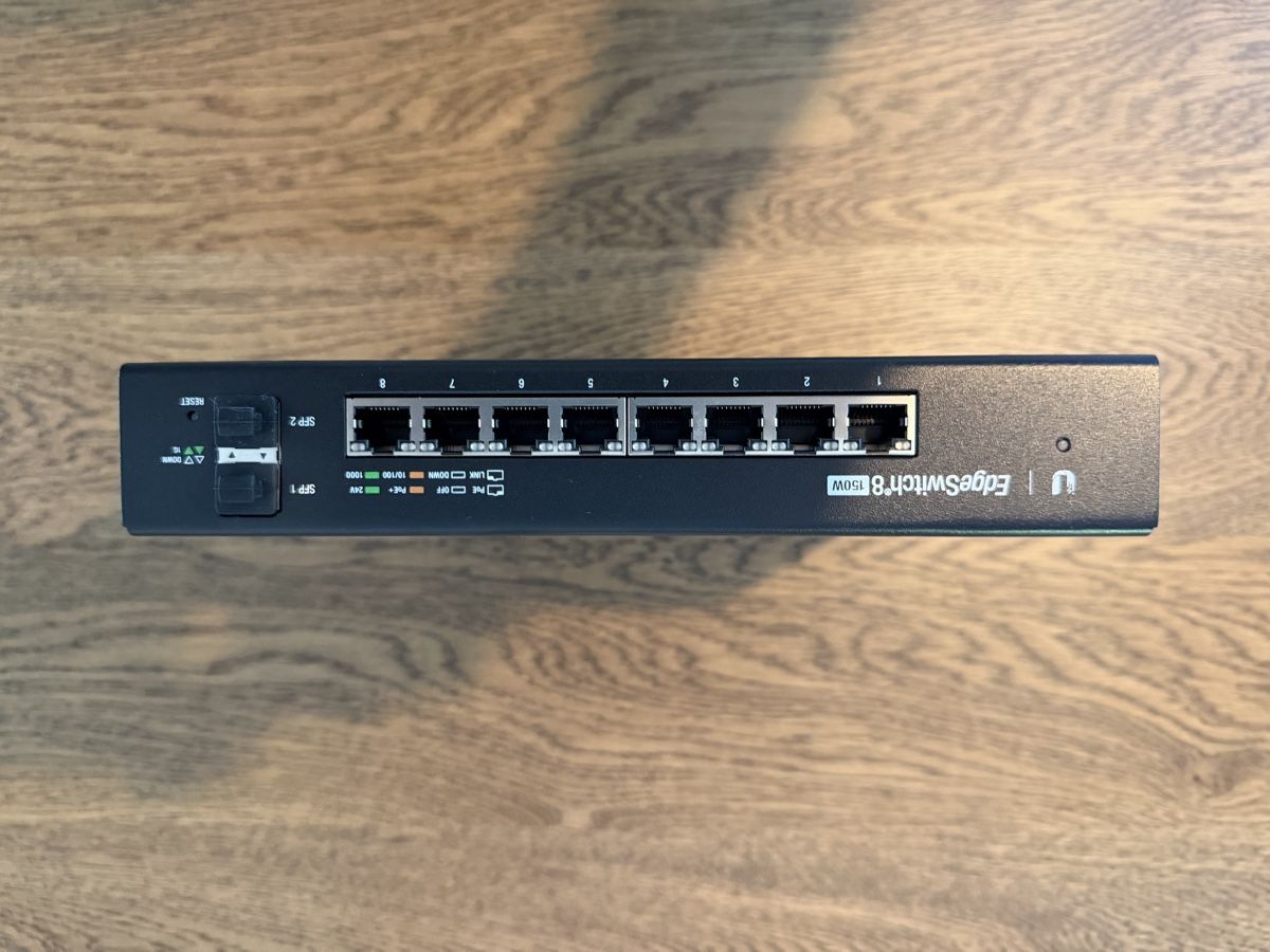 Ubiquiti Modems & Router: Ubiquiti EdgeSwitch 8 150W Network Switch, New – Gebraucht aus Freienbach von gio_cor 3