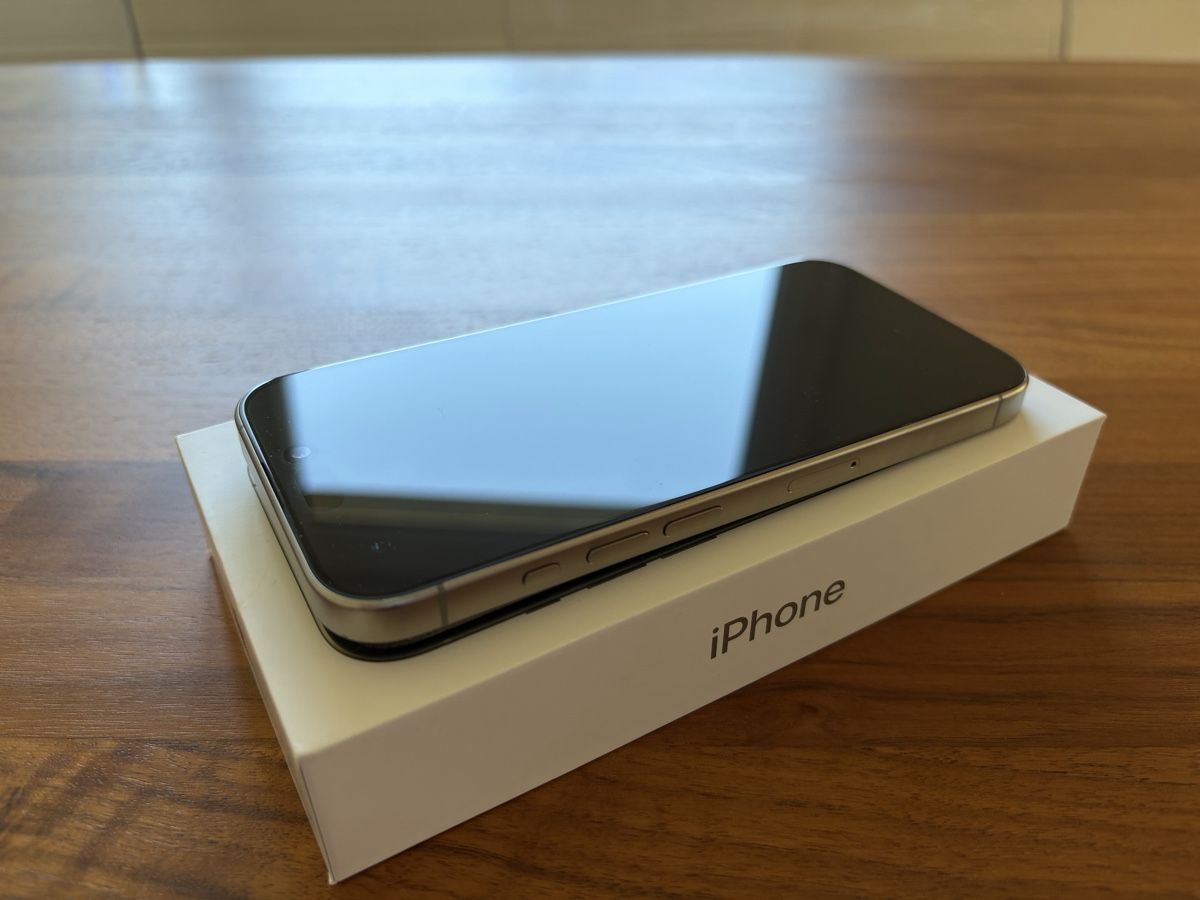 Apple Portables: iPhone 15 Pro 256GB Natural Titanium – D'occasion à Bern par dingodachs 6
