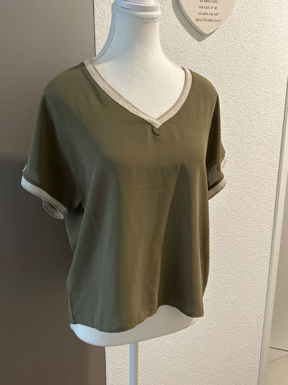 Blusen: Blusenshirt olive von Motivi Gr. S – Gebraucht aus Brunnen von Nala2929 1
