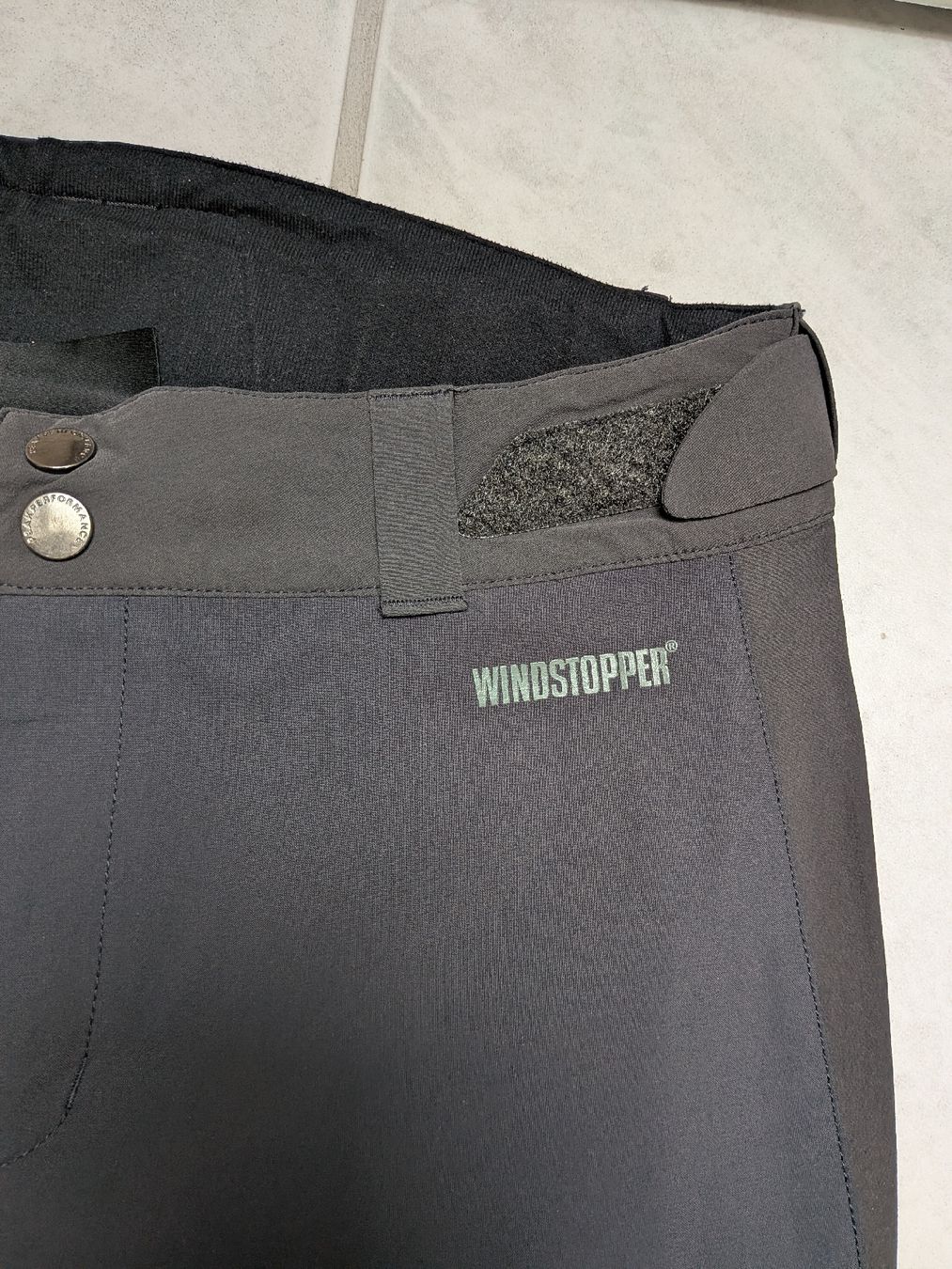 Peak Performance Pantaloni: Peak Performance Hose – Usato da Küssnacht am Rigi venduto da schweizerrose 1