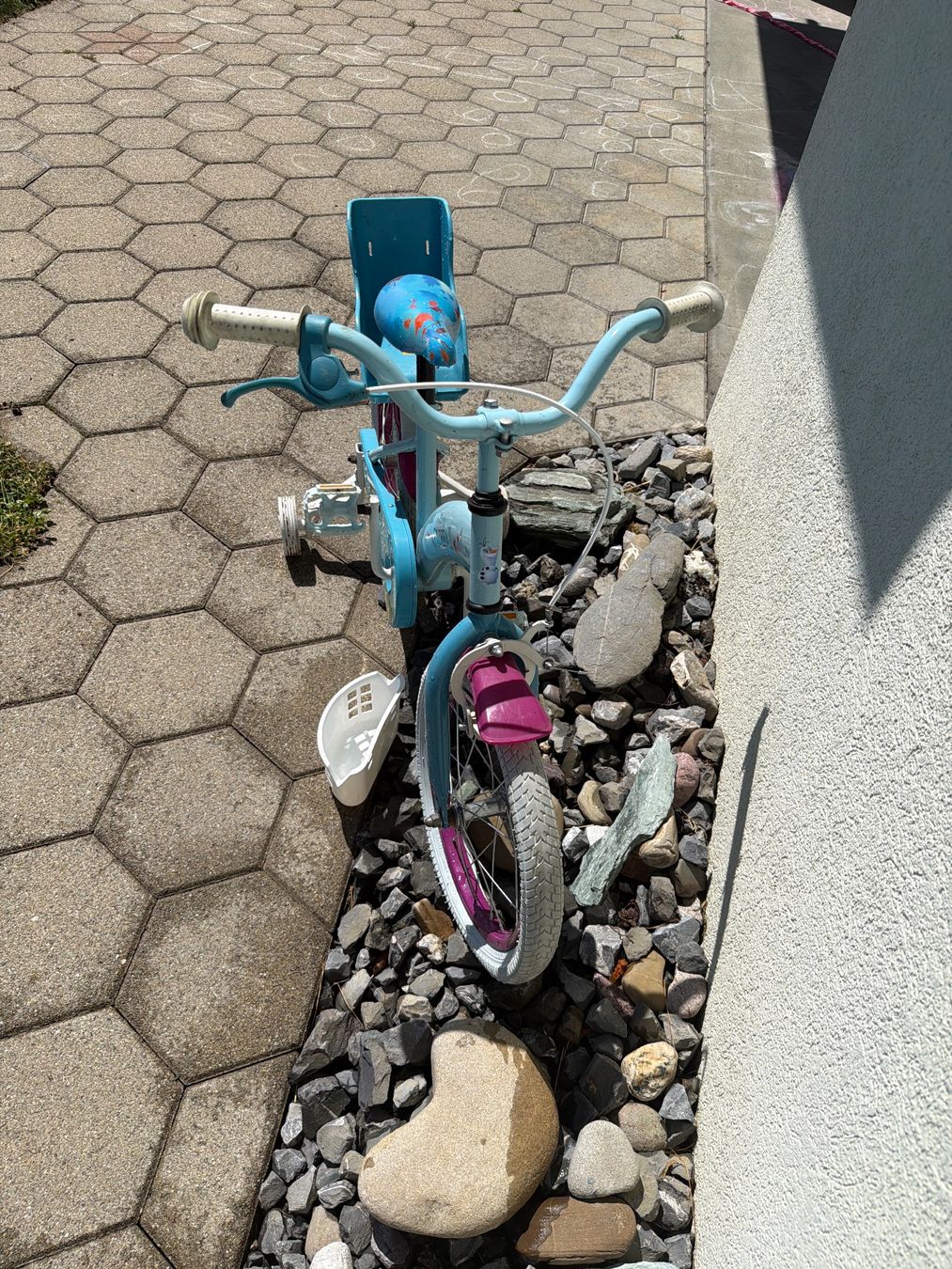 Velos: Kinderfahrradli "Die Eiskönigin" 12 Inch – Defekt aus Gunzwil von mhj_s88f 1