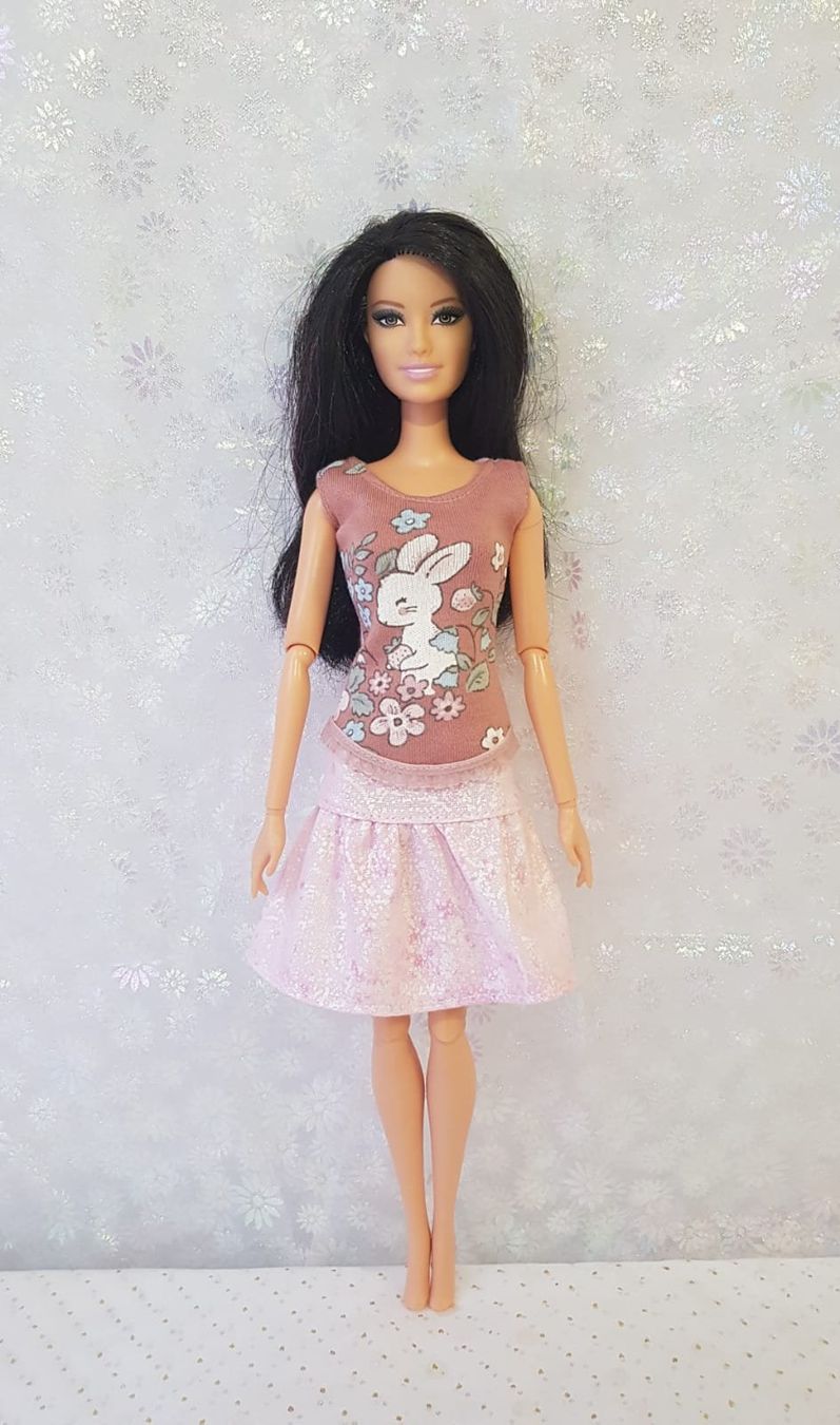 Puppen: Barbie Kleider – Neu (gemäss Beschreibung) aus Lachen SZ von Sakura4hime