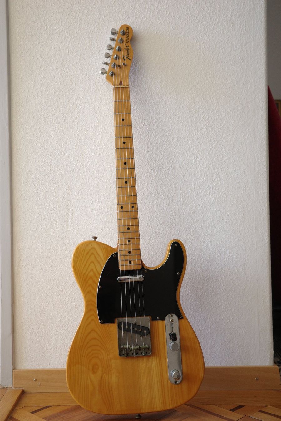 Fender Strumenti musicali: Fender Telecaster Japan 72' ( - de 3,2kg!) – Usato da Vevey venduto da RolfHot