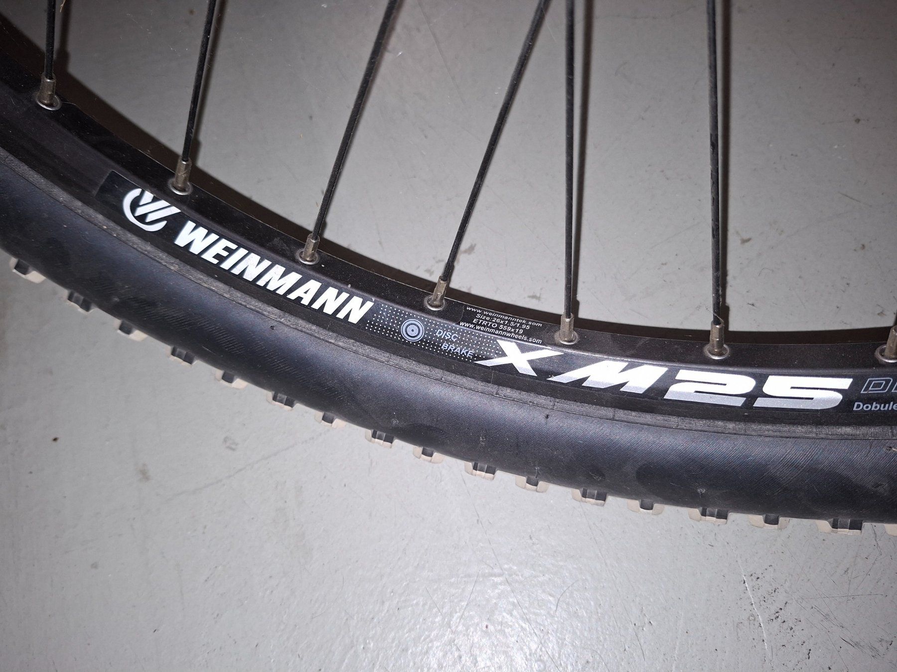 Leopard Velos: Mountainbike Leopard Flow Cat Fullysuspension – Gebraucht aus Bassersdorf von Panthera88 7