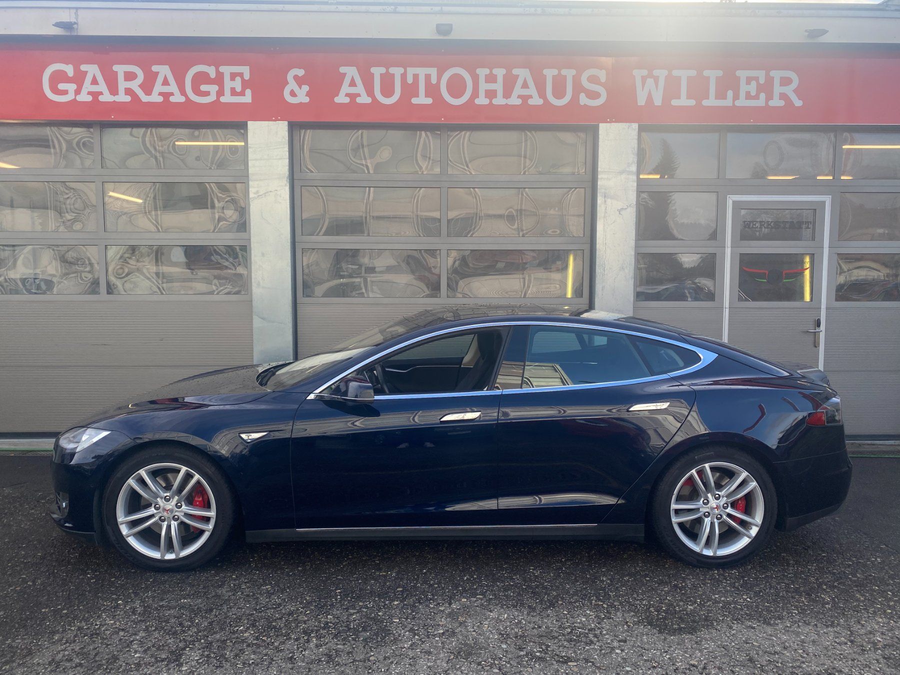 Tesla Automobili: Tesla Model S 85 D – Usato da Biel/Bienne venduto da AS24 7