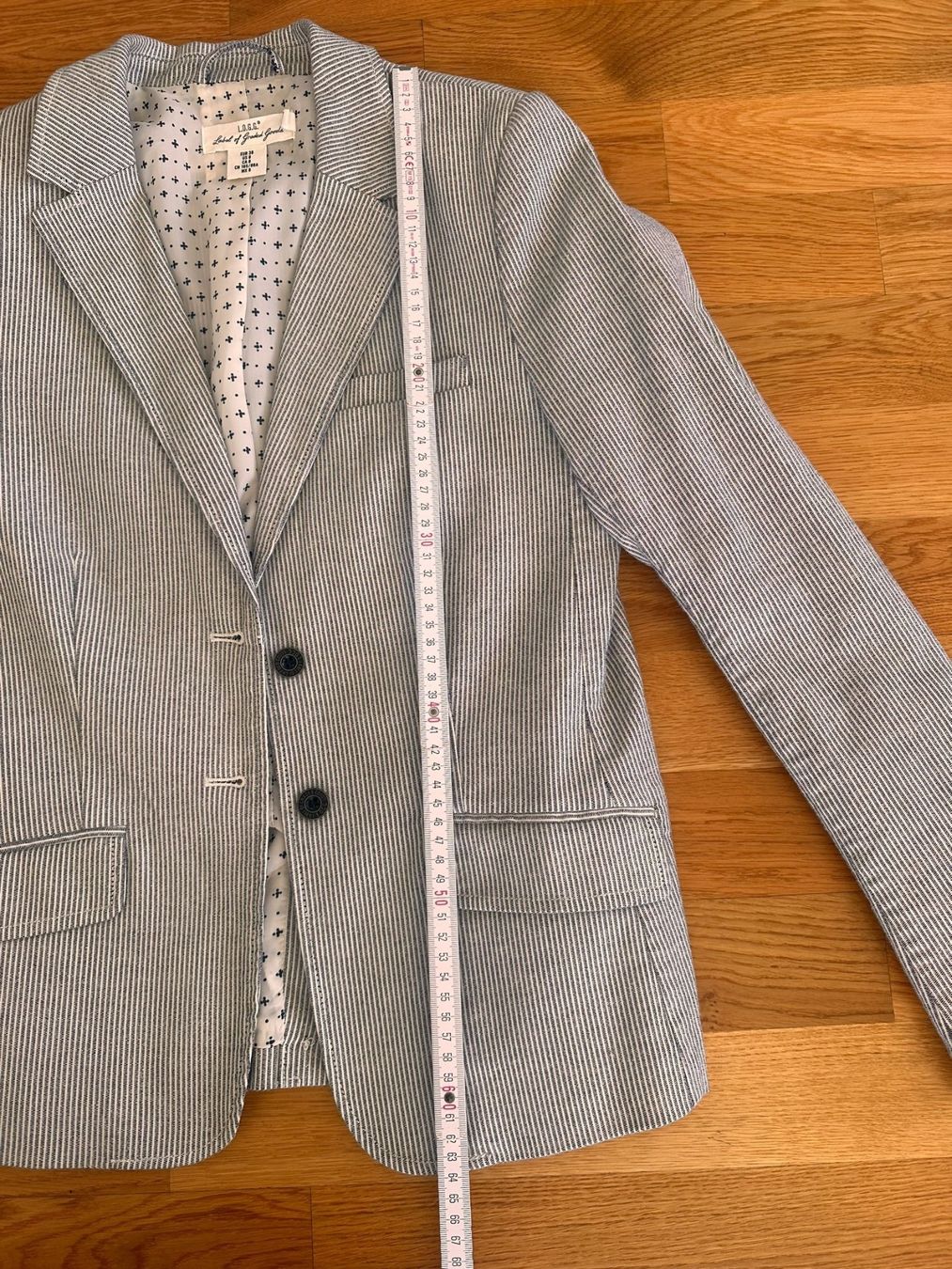 H&M Giacche: Blazer gestreift grau/weiss. Gr.38. – Usato da Zürich venduto da Sunnyflower97 8