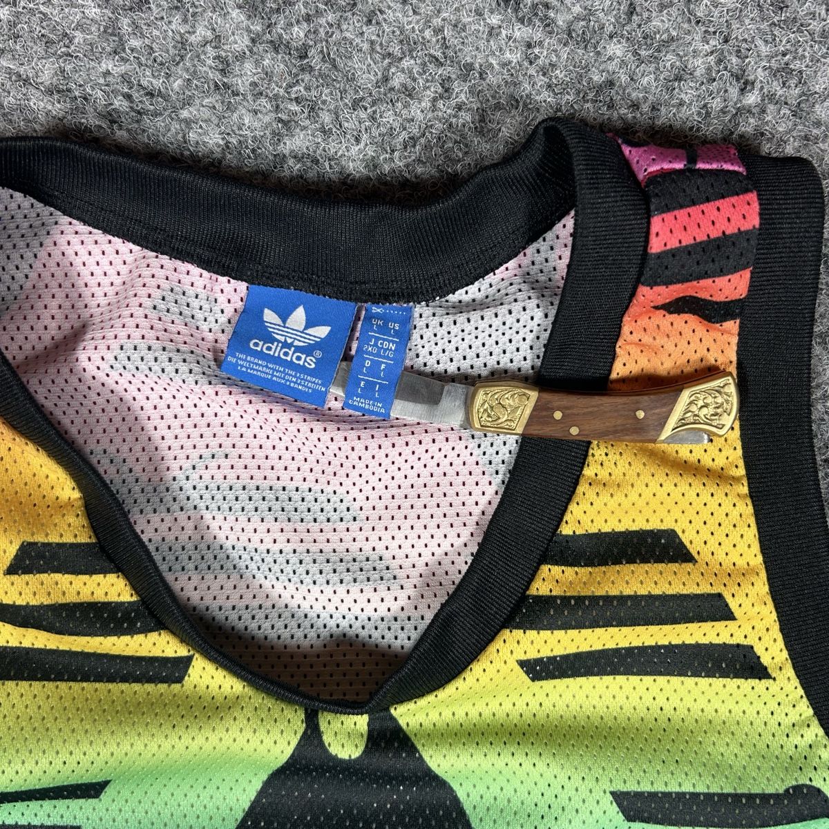 Adidas T-shirt: Adidas tank top  – Nuovo (secondo la descrizione) da La Sagne NE venduto da Matlasape 2