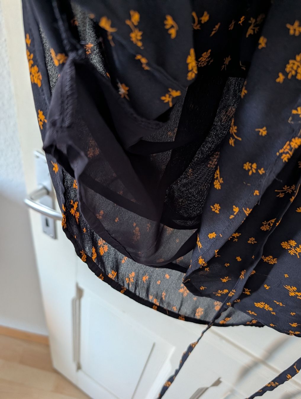 H&M Vestiti: Sommerliches Blümchenkleid, ärmellos, ca. Grösse M – Usato da Zürich venduto da Hibiskus3 5