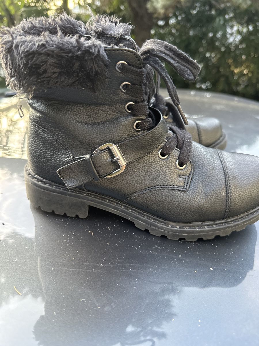 Scarpe da donna: Stiefeletten (38) – Usato da Vezia venduto da sidu03 1