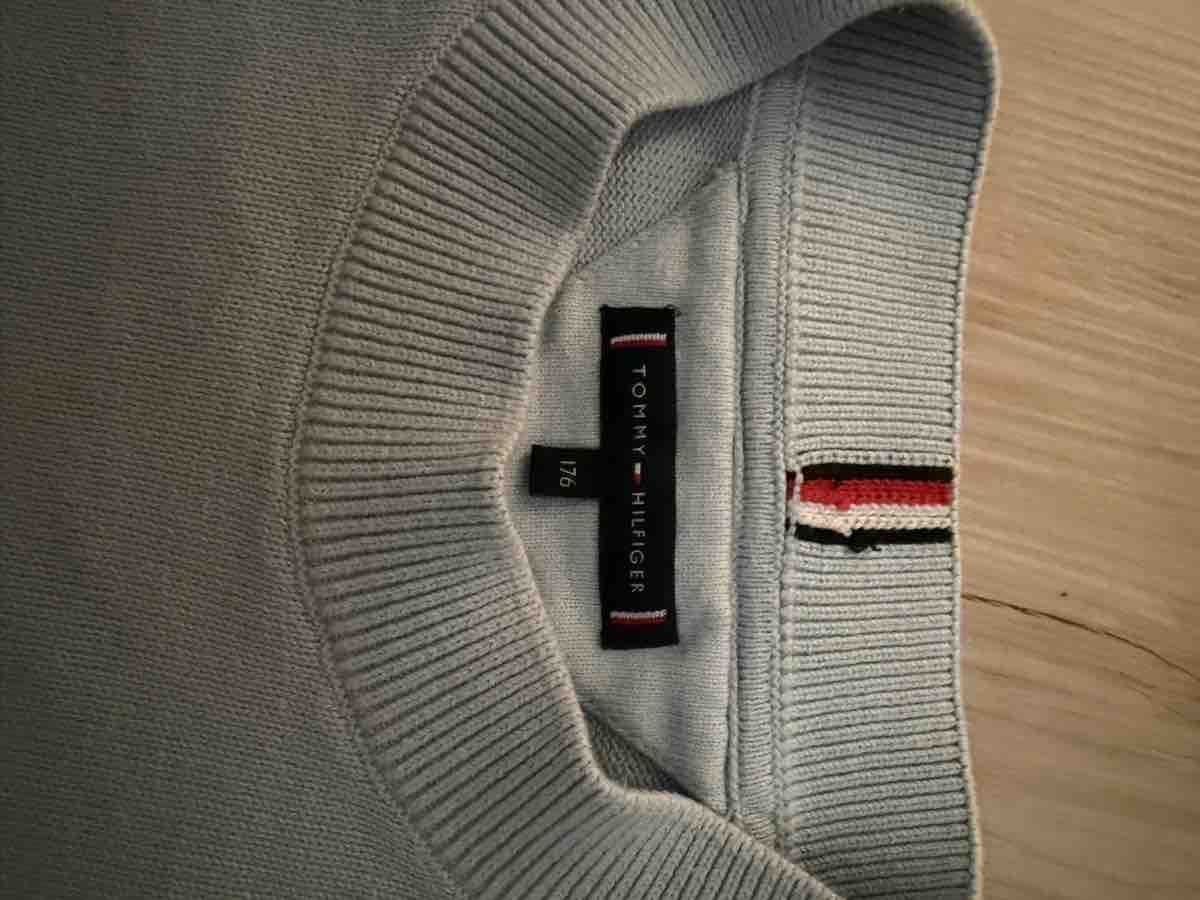 Tommy Hilfiger Maglioni & Felpe: Tommy Hilfiger Pullover – Nuovo (secondo la descrizione) da Au ZH venduto da sel_z8vp 2