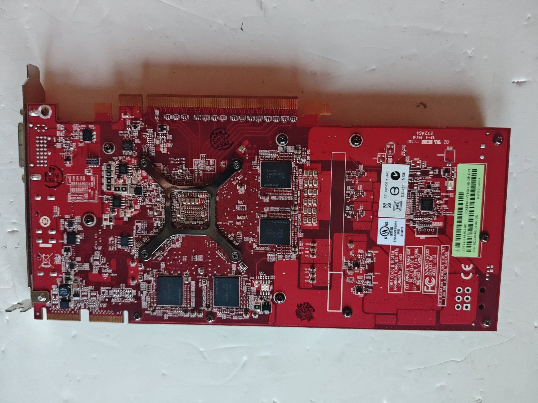 Amd Schede grafiche: AMD FirePro V5800 – Usato da Dübendorf venduto da tho_v2cs 1