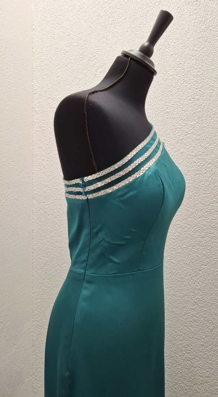 Vestiti: Grün Kleid – Nuovo (secondo la descrizione) da Uster venduto da VMT. 3