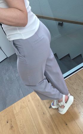 Windsor Hose, grau, Gr. 36, neuwertig.NP 399 CHF