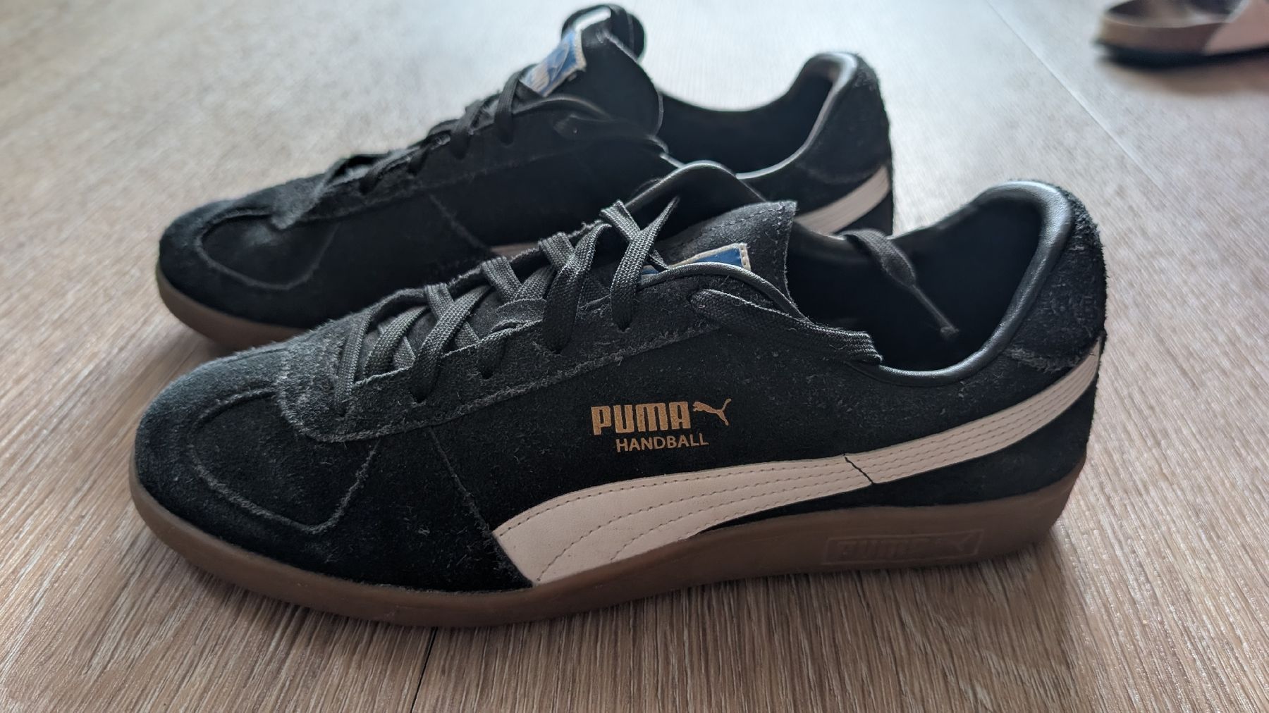 Puma Chaussures hommes: Puma  handball shoes size 42.5 – D'occasion à Ettingen par hms_w27b