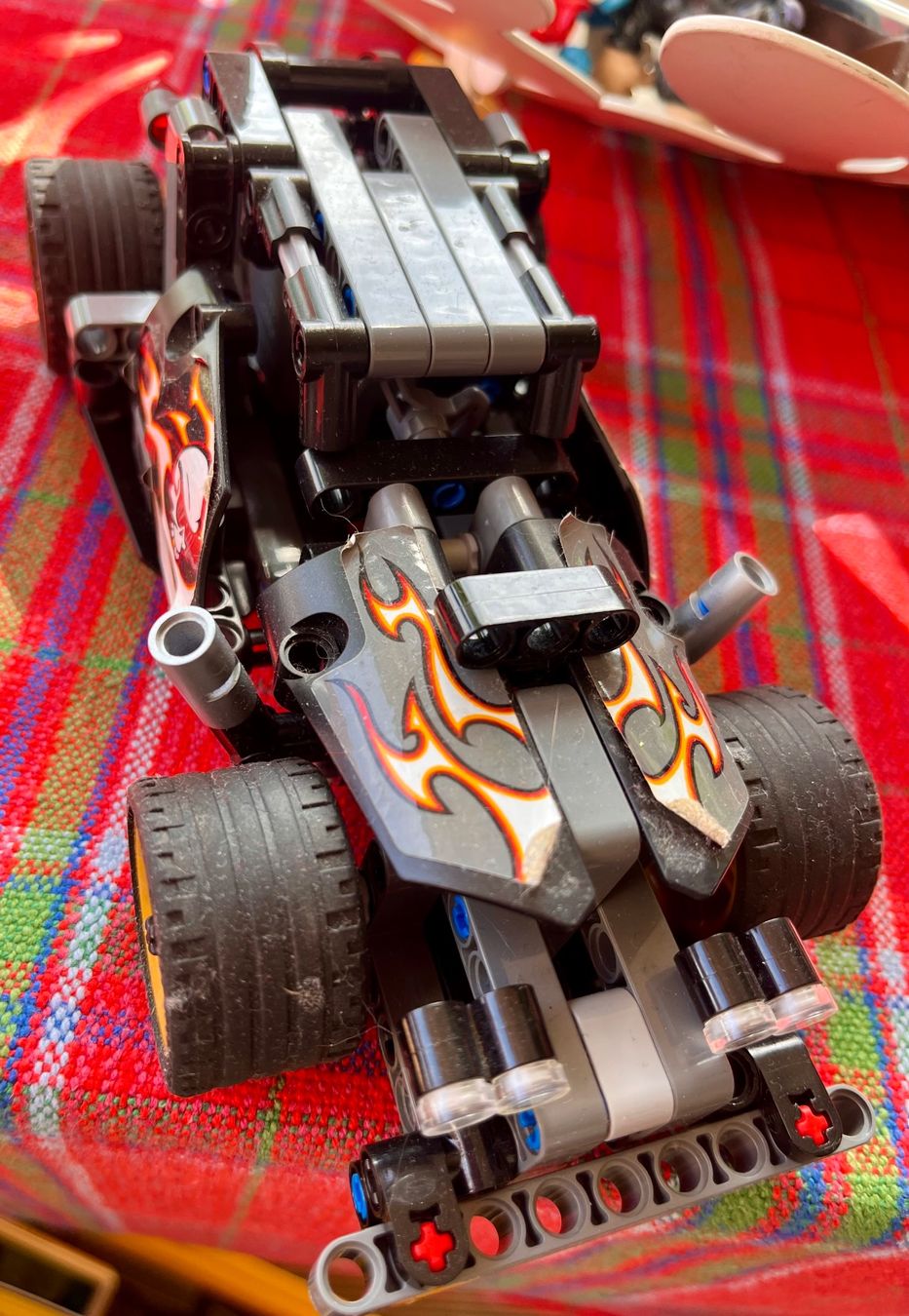 Technics Kit di costruzioni: Combo lego techniques 2 voitures et 1 avion – Usato da Bevaix venduto da ann_5ly2