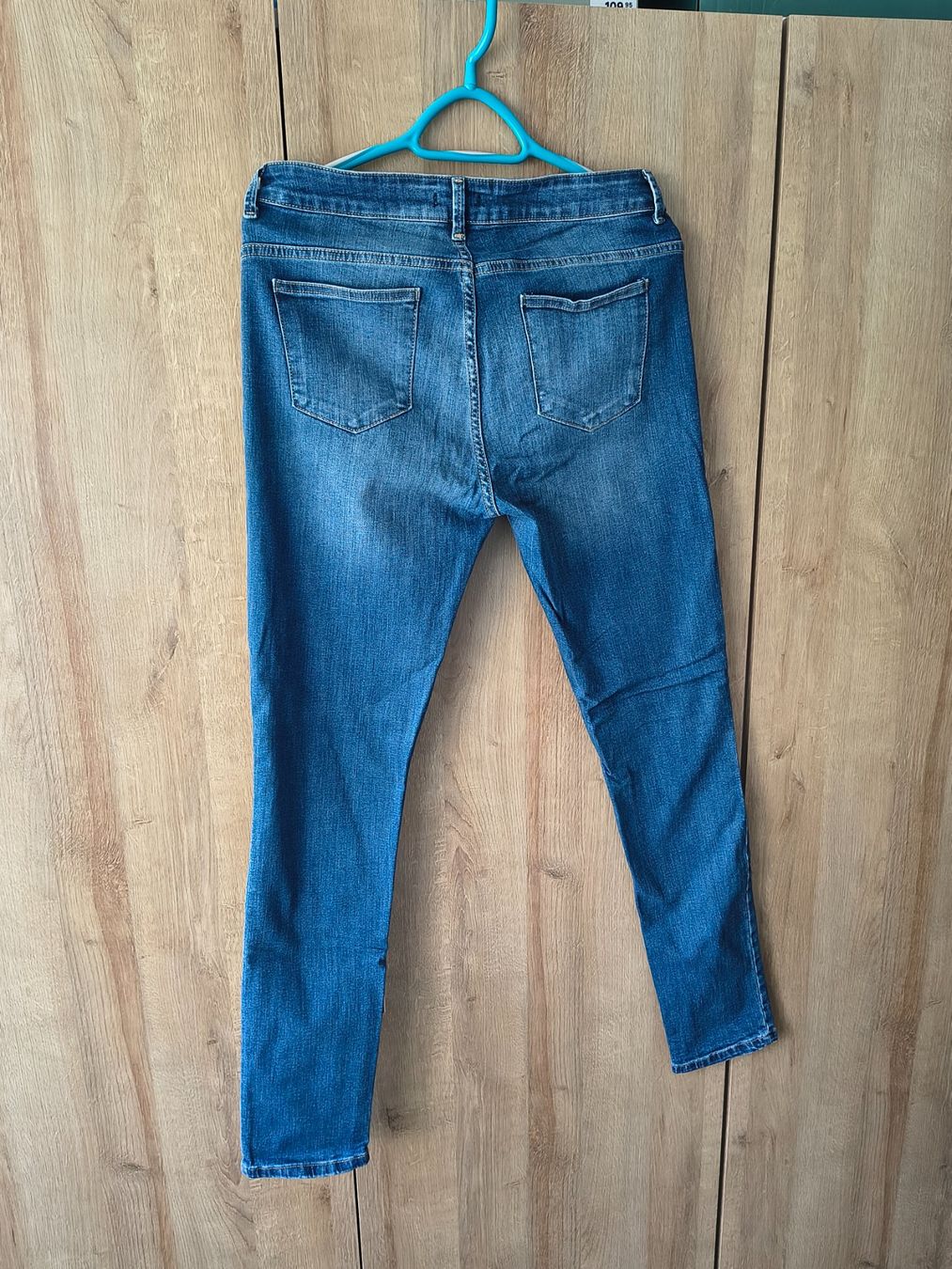 Jeans: 4 Jeans, 3x40, 1xM – Usato da St. Gallen venduto da Ovi777 7