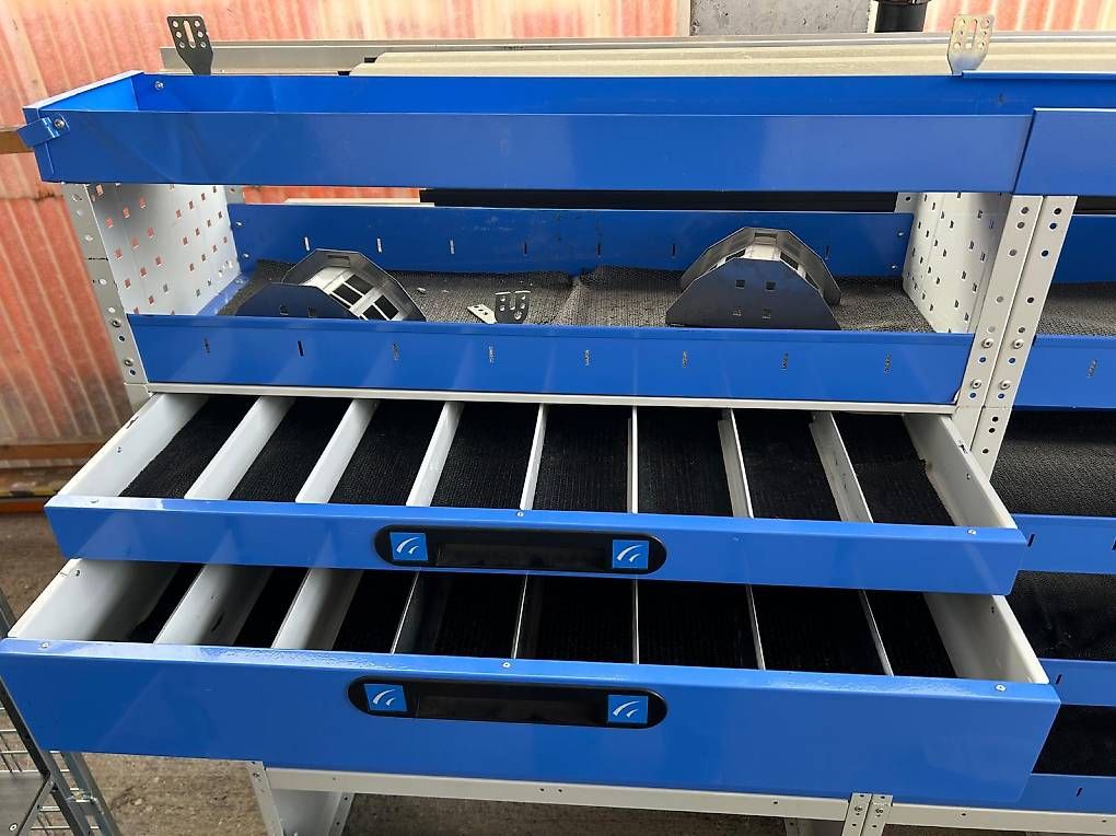 Scaffali: Fahrzeugeinrichtung – Usato da Horn venduto da enigma66 1