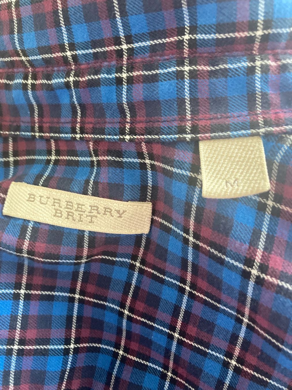 Burberry Camicette: Burberry Shirt Size M – Usato da Fällanden venduto da mar_v6pd 4