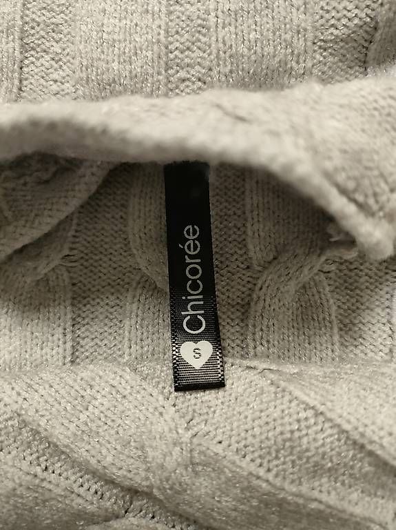 Maglioni & Felpe: Chicorée Strickpullover S, Grau/Creme mit schönes Zopfmuster – Usato da Schaffhausen venduto da Tutti_007 1