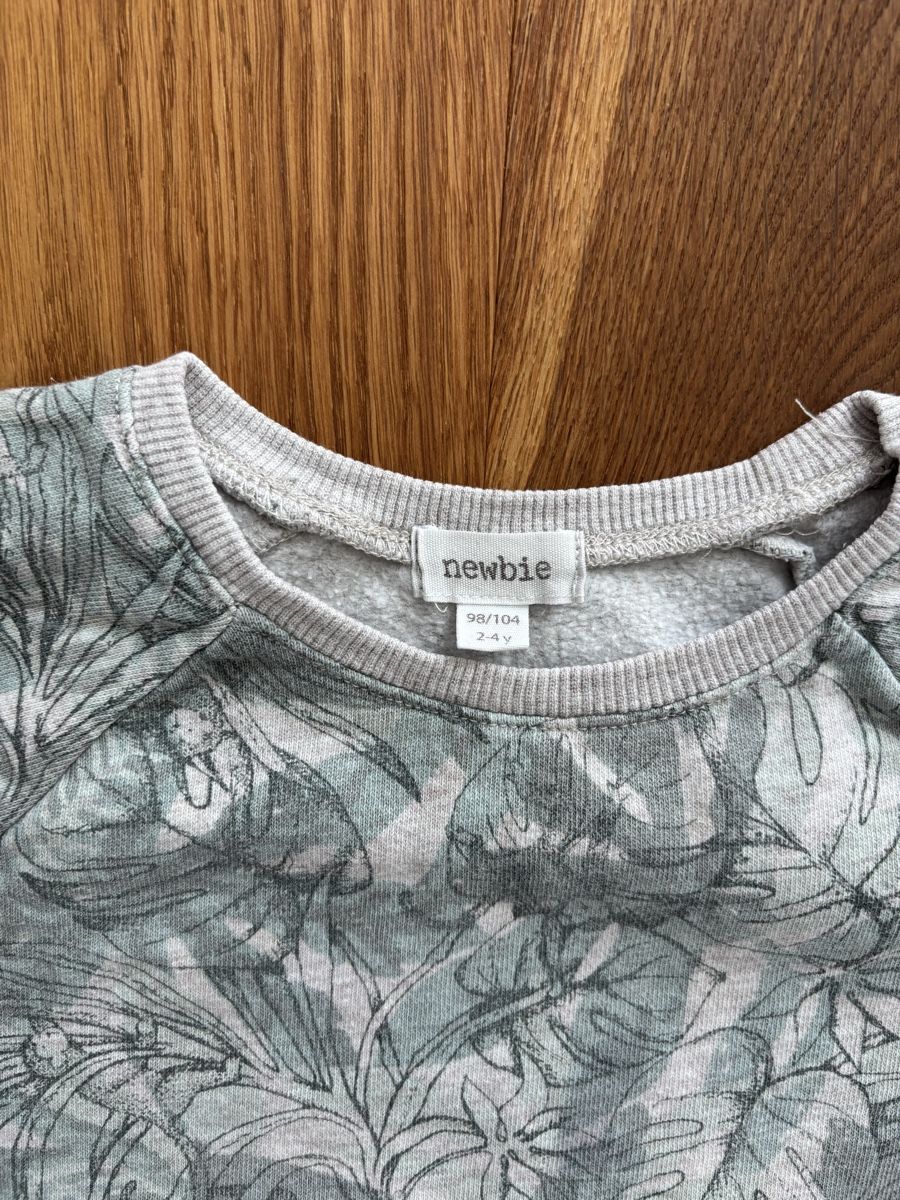 Maglioni & Felpe: Leichter gemusterter Pullover / Léger pull - Newbie - 98 cm – Usato da Thalwil venduto da Salome89CH 2