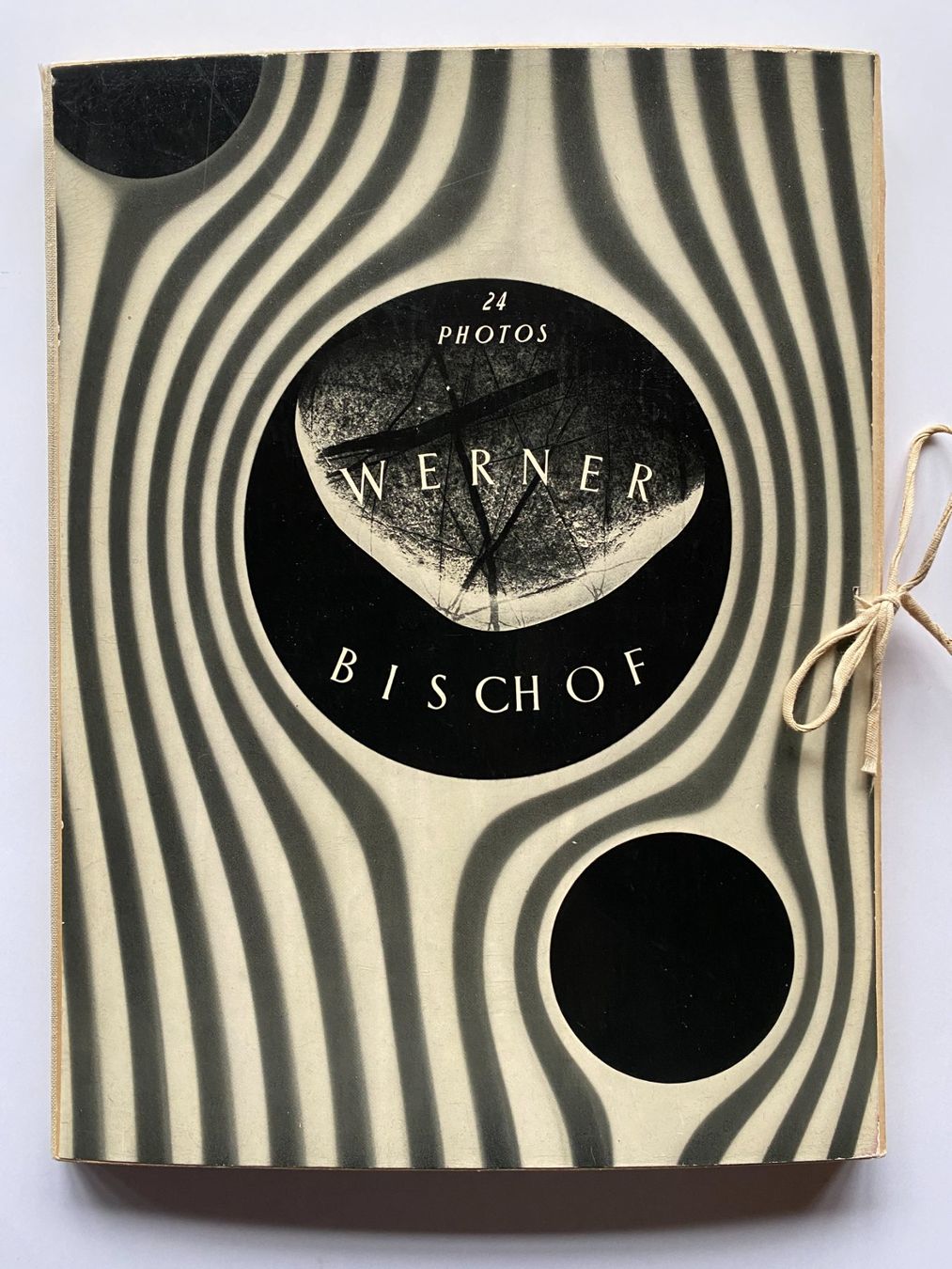 Foto & Immagini: Werner Bischof Fotomappe – Usato da Lichtensteig venduto da pet_5qwk