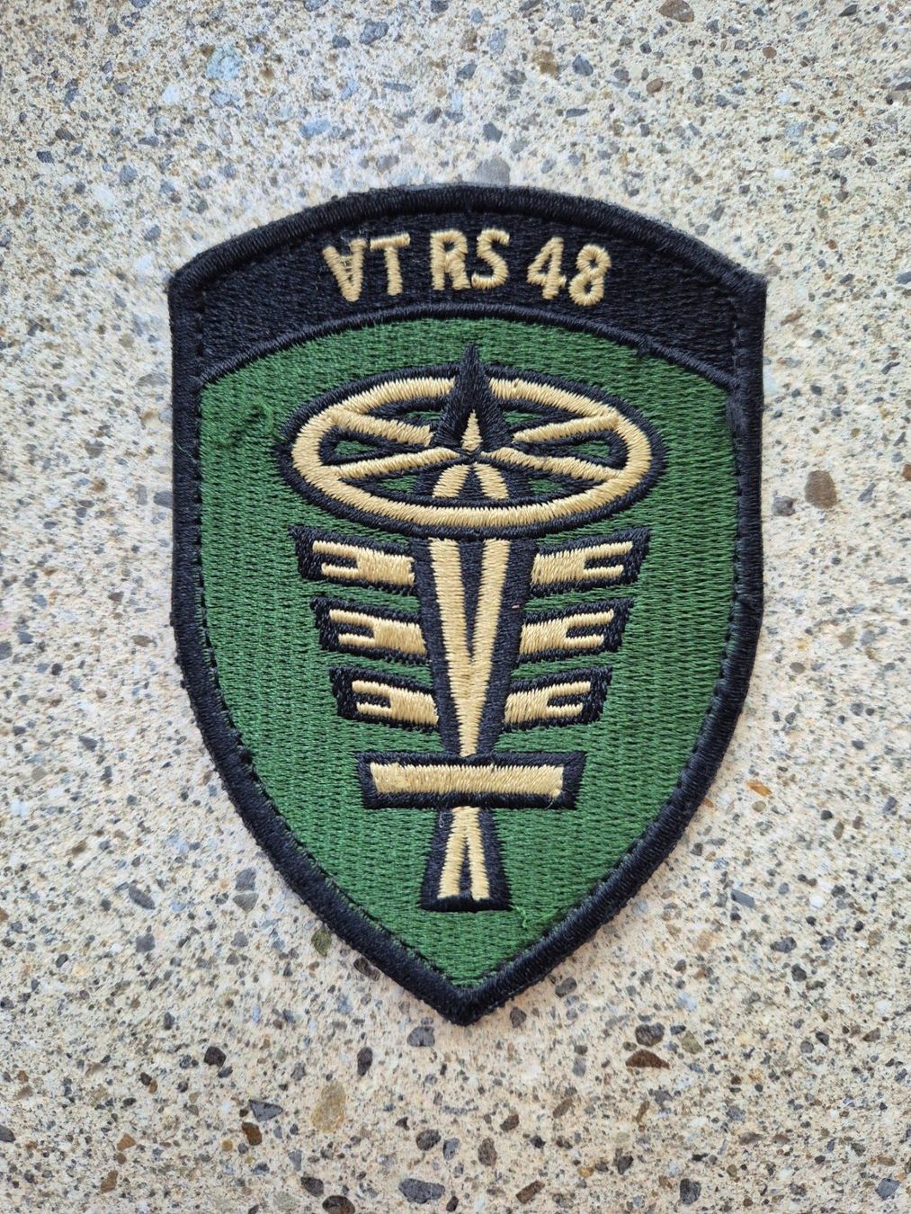 Schweizer Armee Plaketten & Abzeichen: *** Badge mit klett *** – Gebraucht aus Riedholz von fr_sIruP