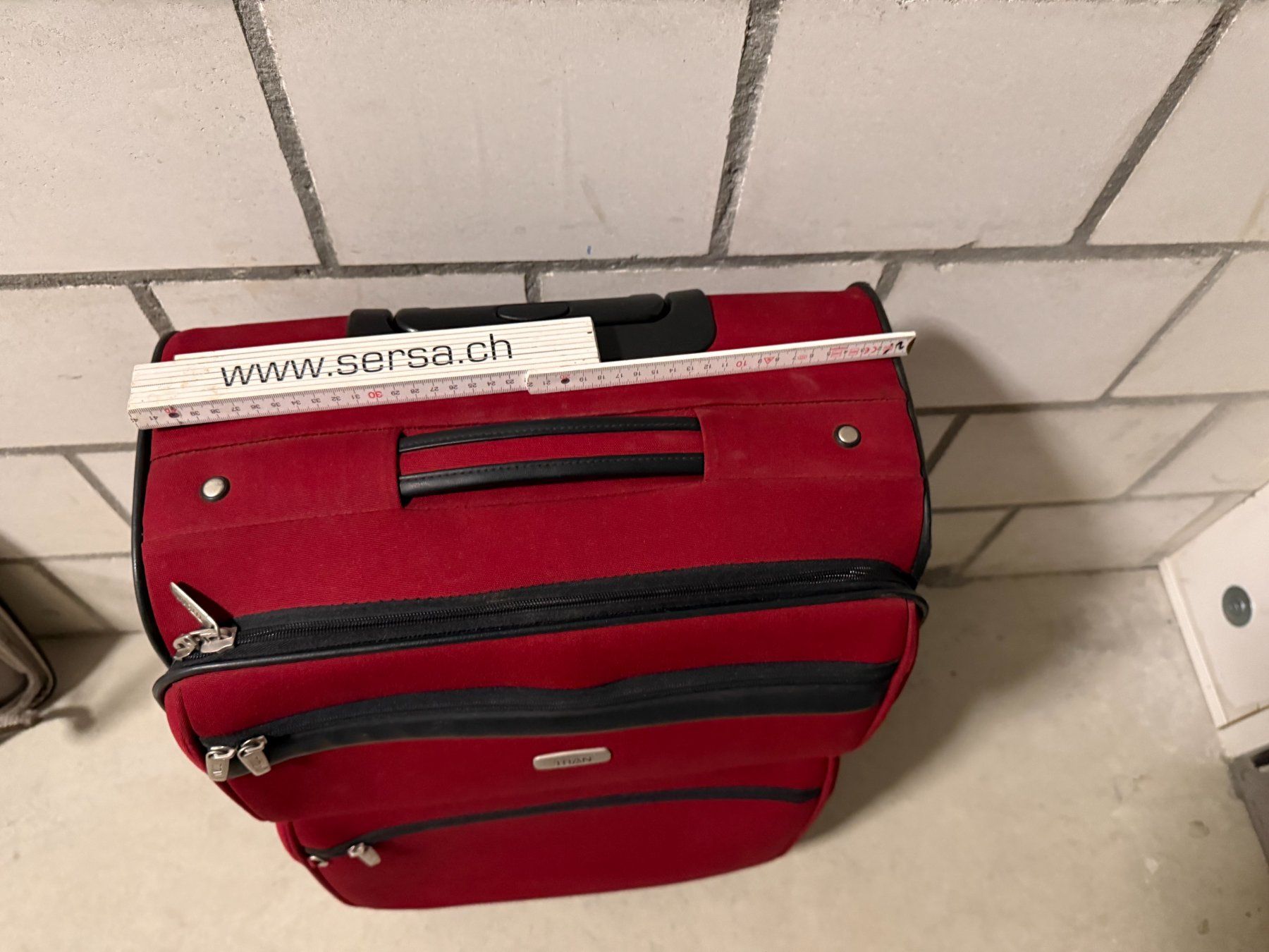 Valigie: Reisekoffer Titan ab 1.- – Usato da Arch venduto da Noah819 2