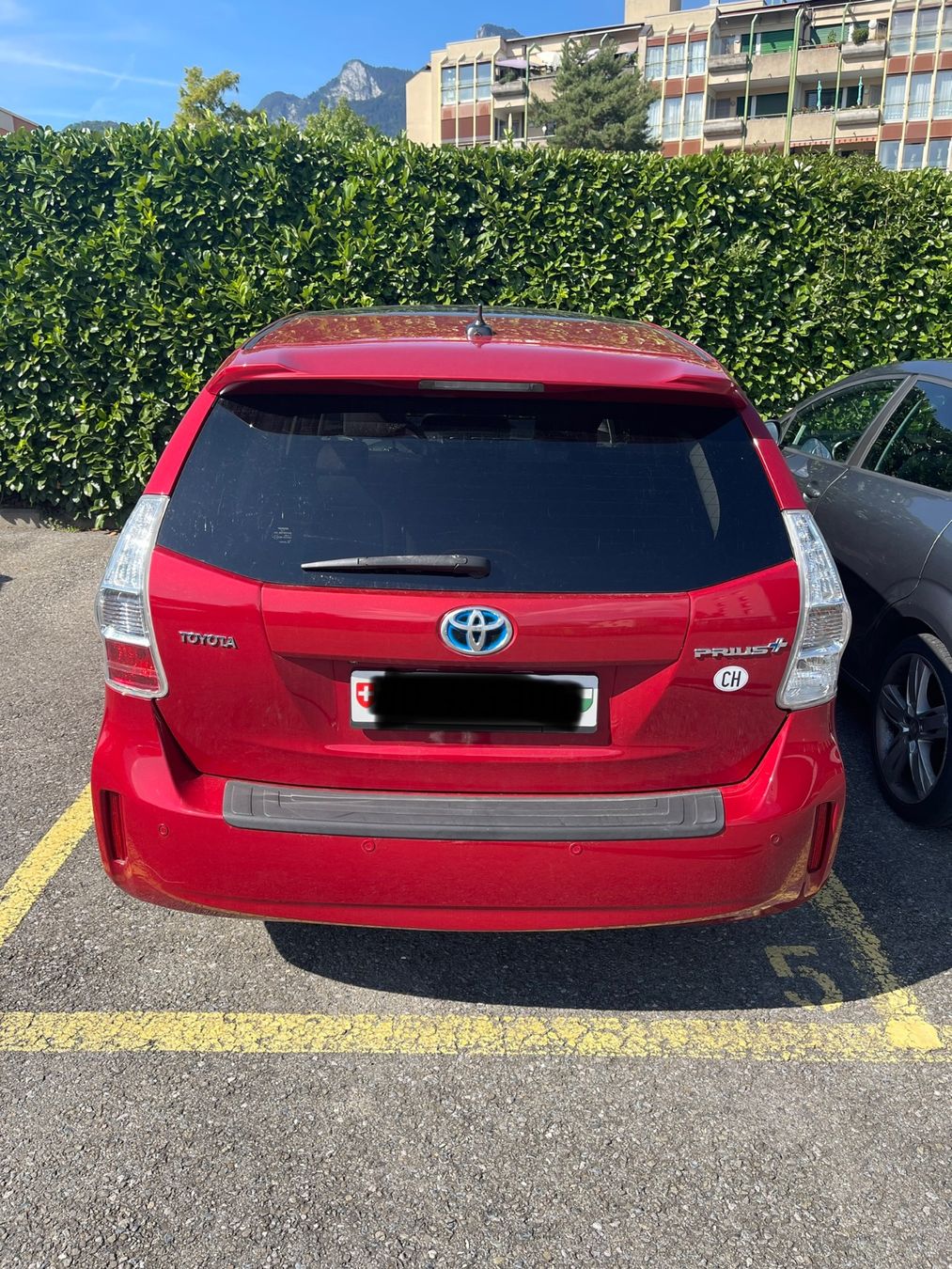 Toyota Autos: Toyota Prius Plus 7 places – Défectueux à Aigle par mus_2b6t 2