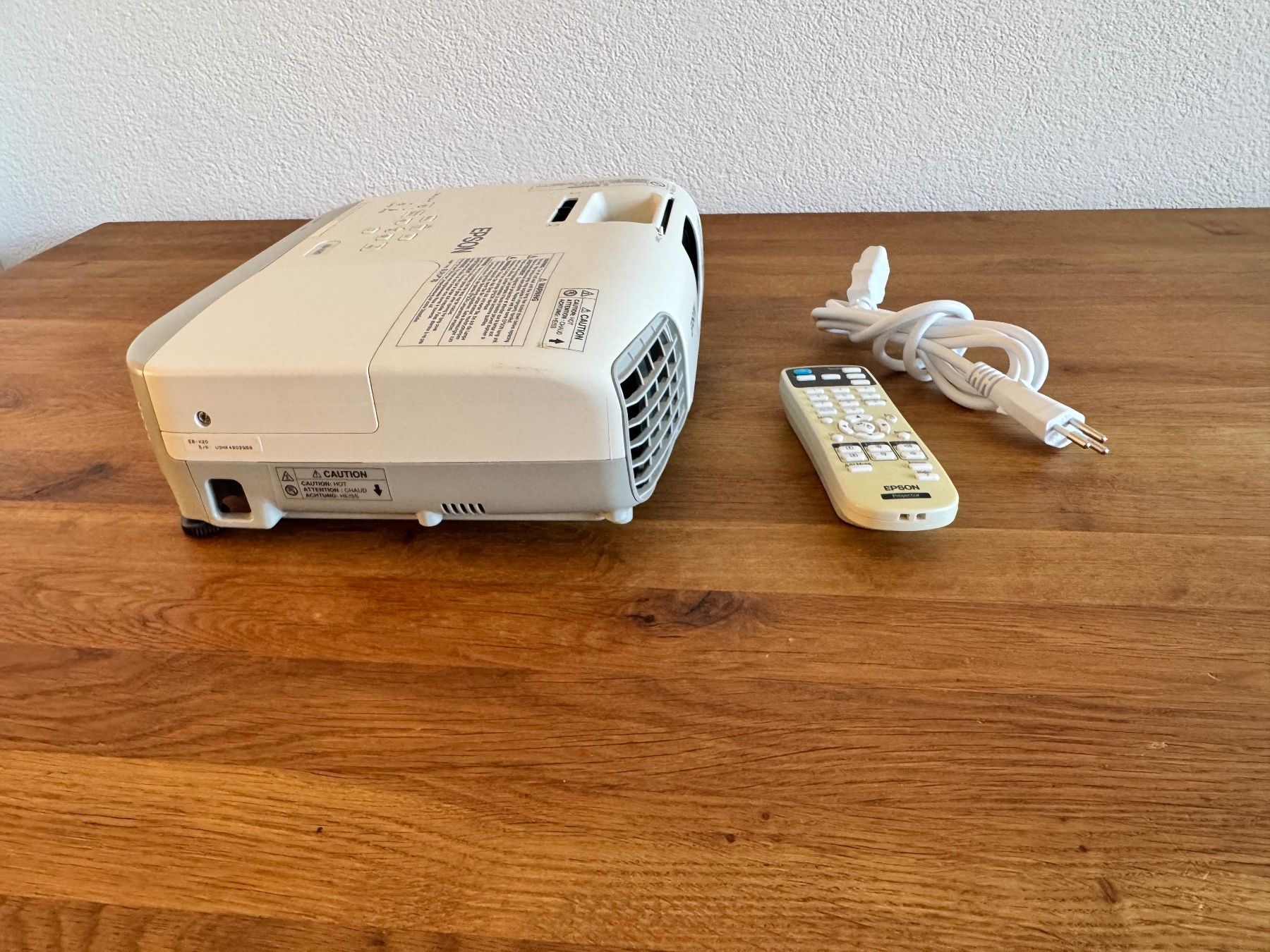 Epson Proiettori: EPSON LCD Projector Model: H570B – Usato da Frauenfeld venduto da difi67 4