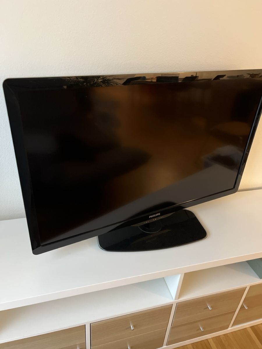 Philips Televisori: TV Fernseher Philips – Usato da Luzern venduto da le_z5xD 3