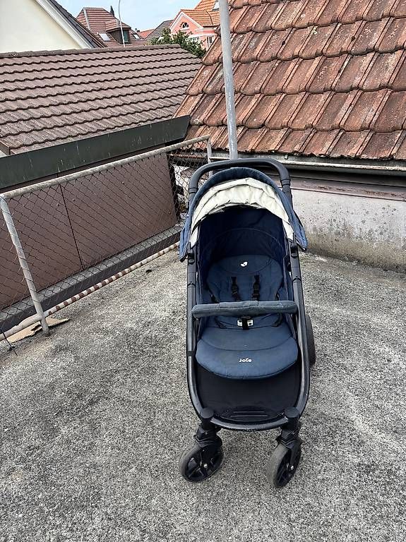 Carrozzine: Kinderwagen zu verkaufen  – Usato da Dulliken venduto da cag_fy79 2